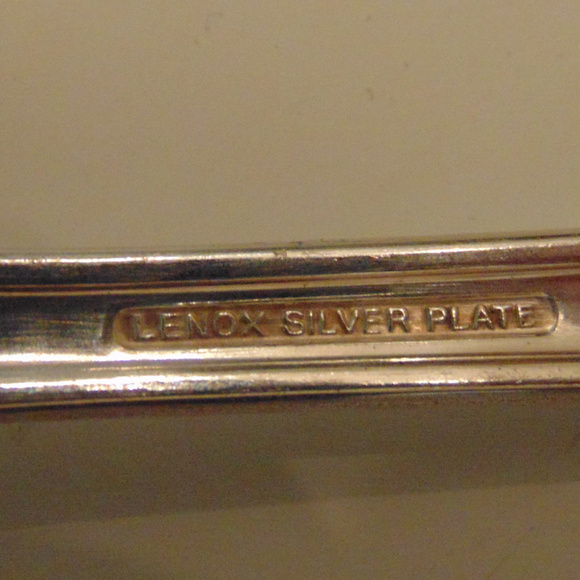 Wallace "Lenox" Silverplate Flatware 3+ Sets - Picture 8 of 8
